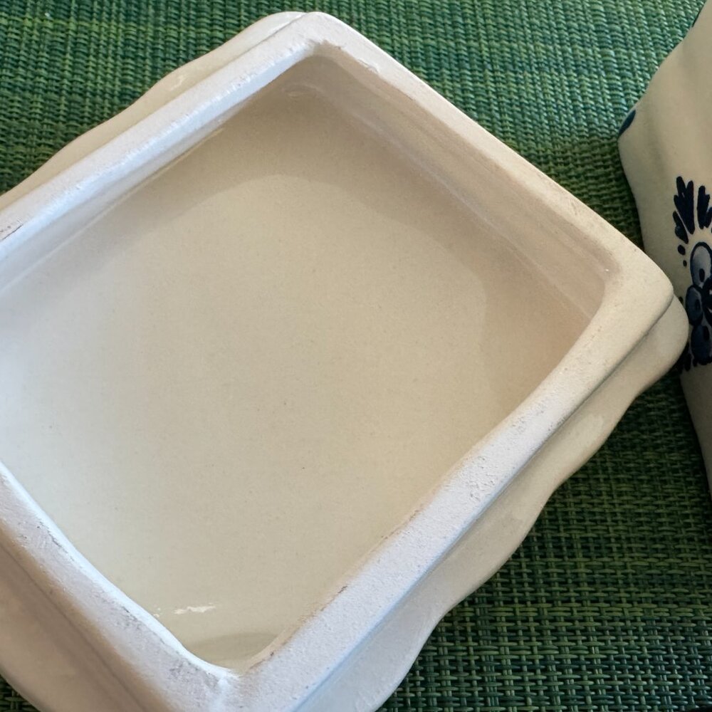 Delft Ceramic Table Box / Trinket Box - Picture 8 of 11